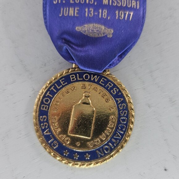1977 Glass Bottle Blowers Association Medal Ribbon 66th Convention St. Louis - Picture 3 of 6